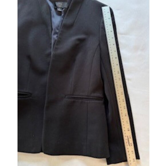 J.Crew Black “Going Out” Blazer – Stretch Twill – Chic Work-to-Evening Look - Picture 9 of 14